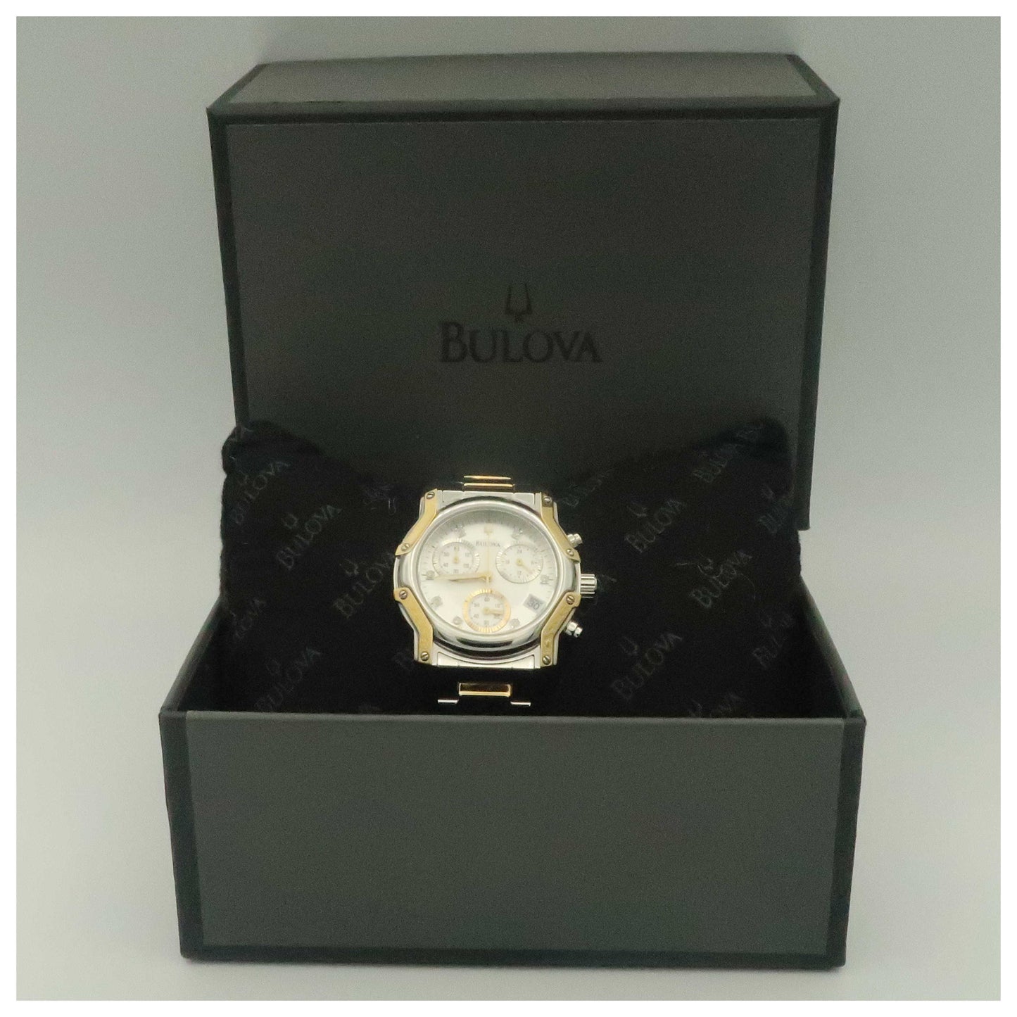 Bulova Wintermoor Women's Quartz Watch 98P120-PO - Image #6