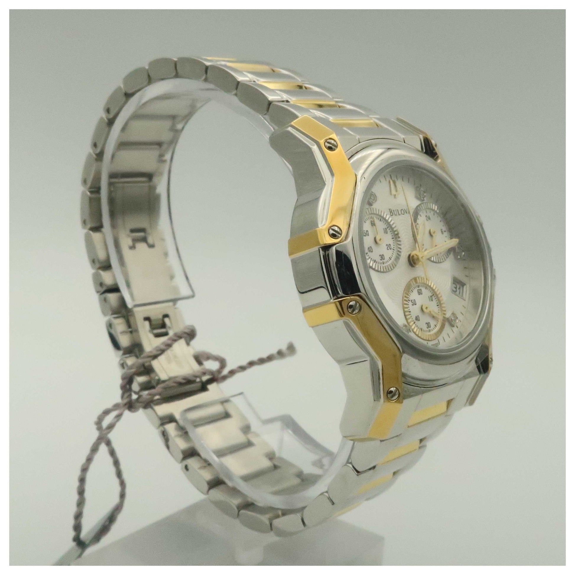 Bulova Wintermoor Women's Quartz Watch 98P120-SDV - Image #3