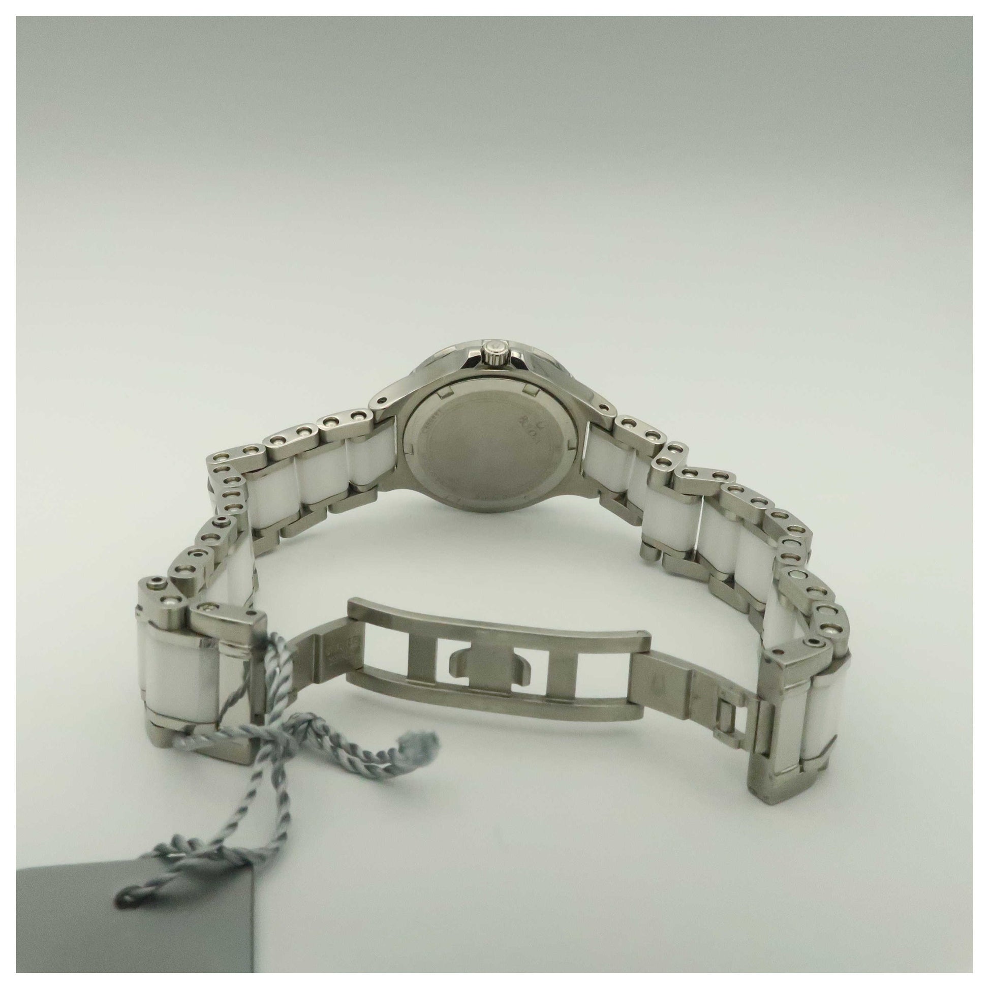 Bulova Diamonds Women's Japanese Quartz (Battery-Powered) Watch 98P124-PO - Image #7