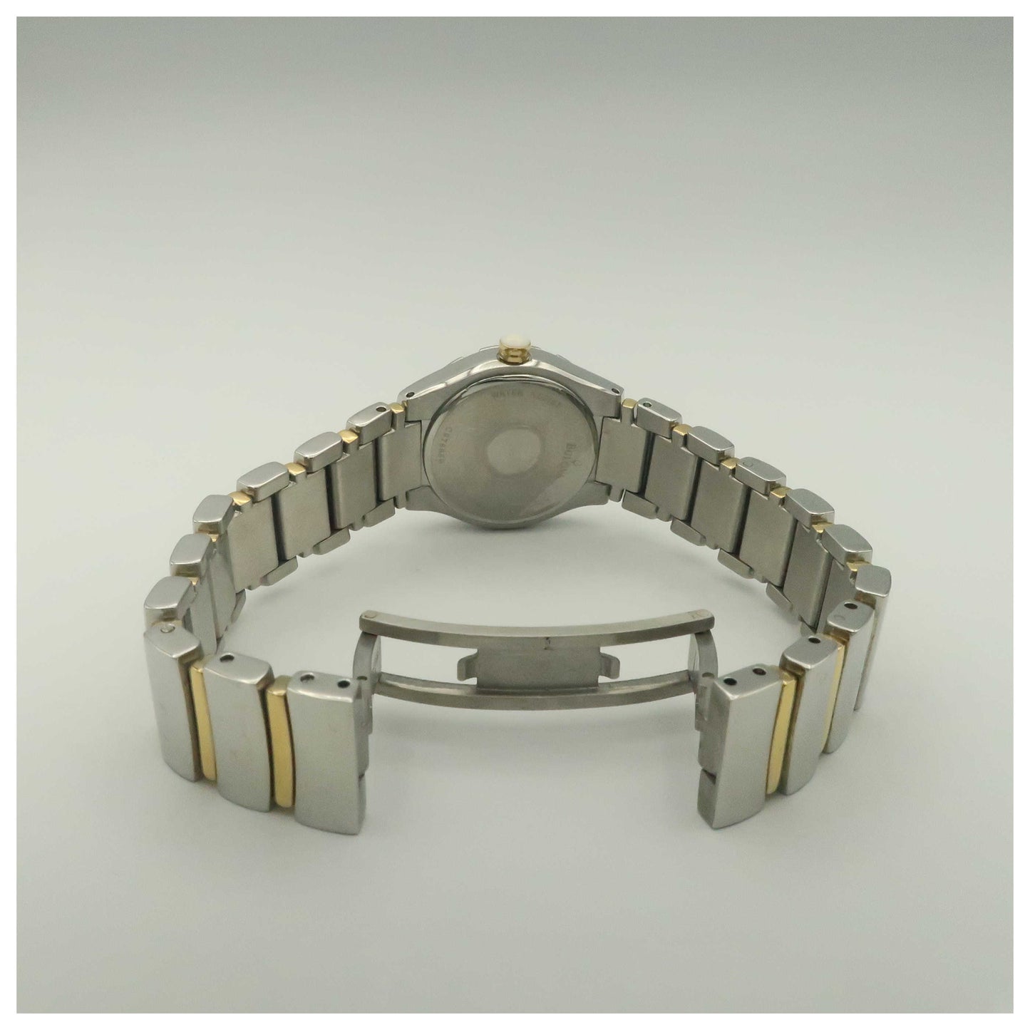 Bulova Diamonds Women's Quartz Watch 98R000-PO - Image #7