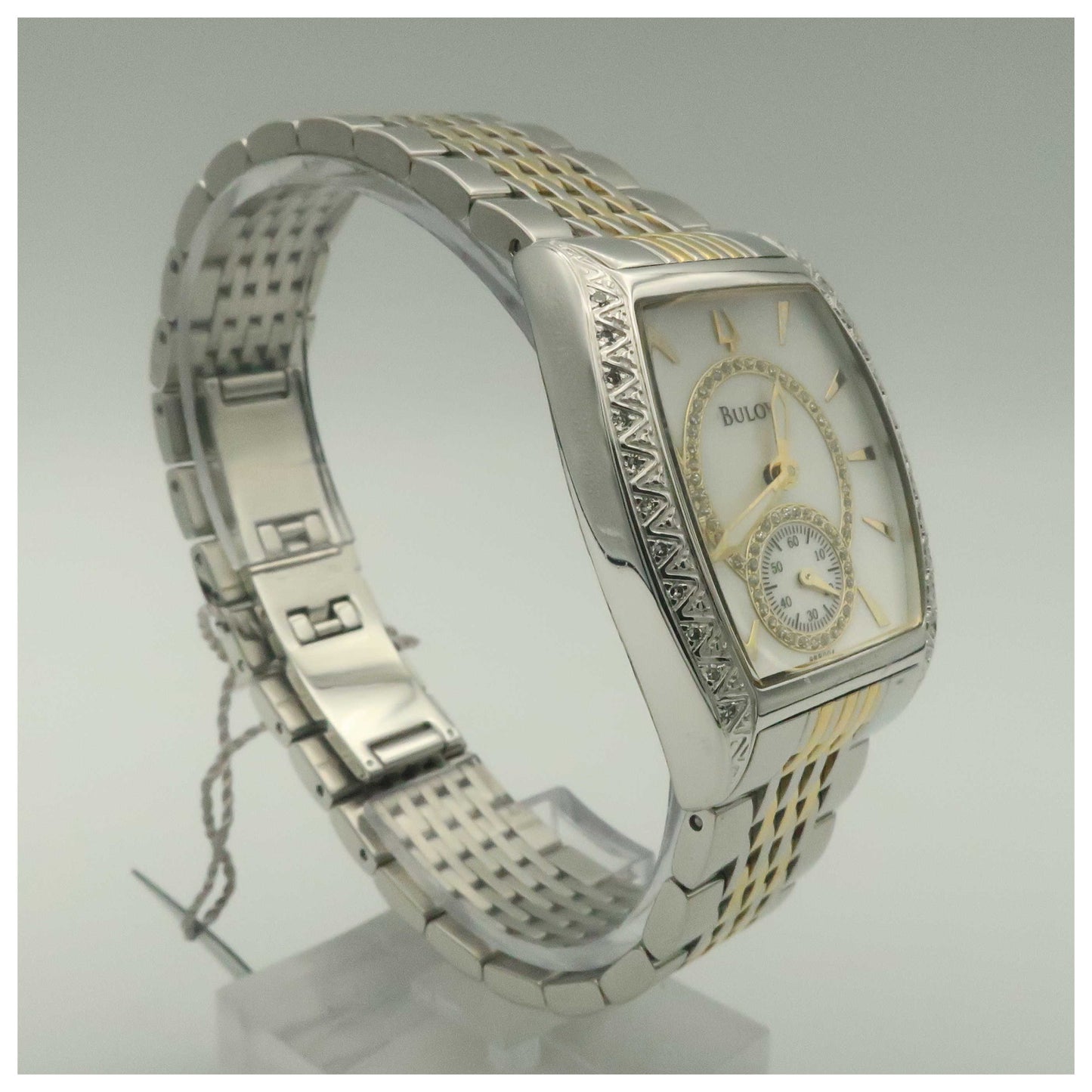 Bulova Diamonds Women's Quartz Watch 98R004-PO - Image #3