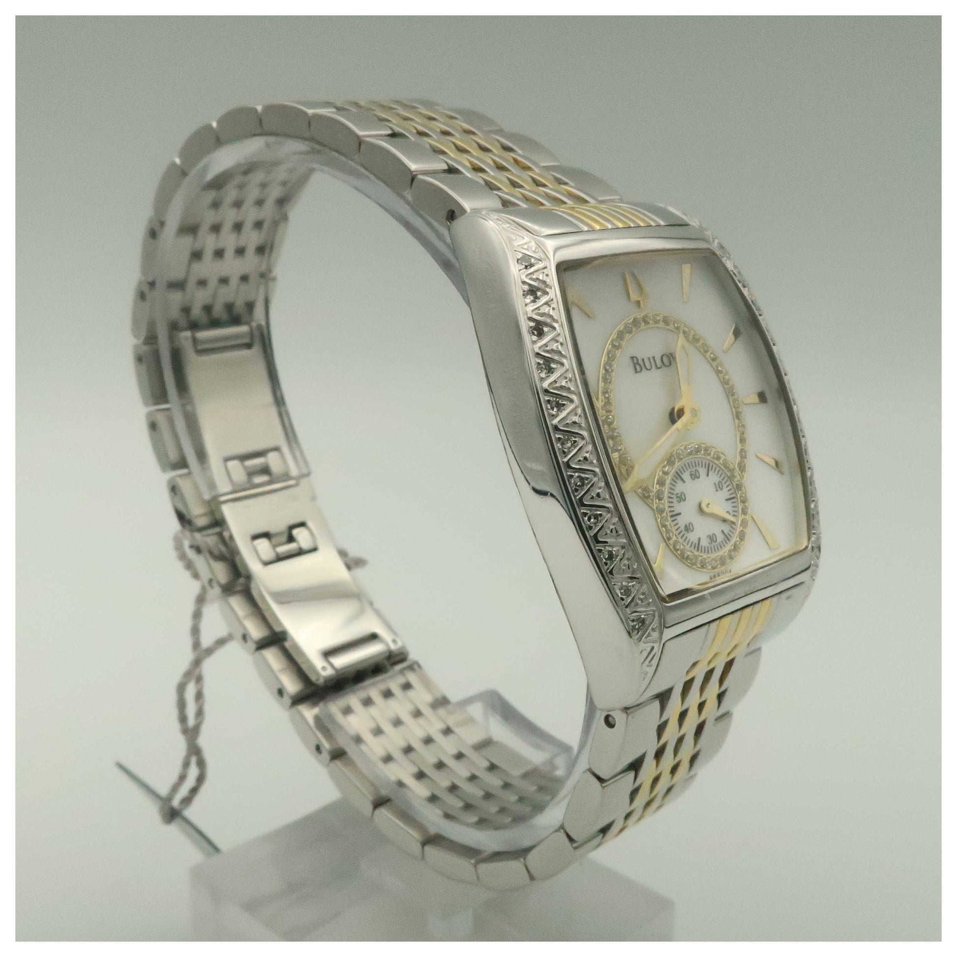 Bulova Diamonds Women's Quartz Watch 98R004-PO - Image #3