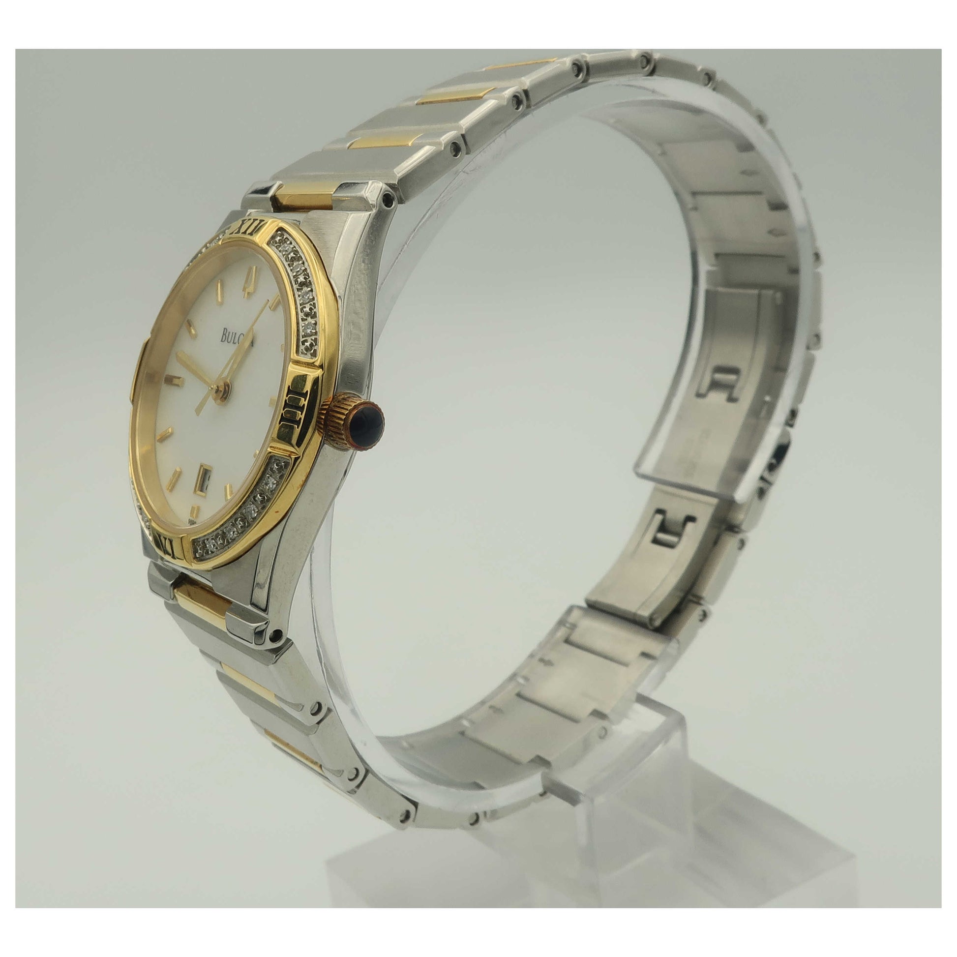 Bulova Diamonds Women's Quartz Watch 98R011-SD - Image #4