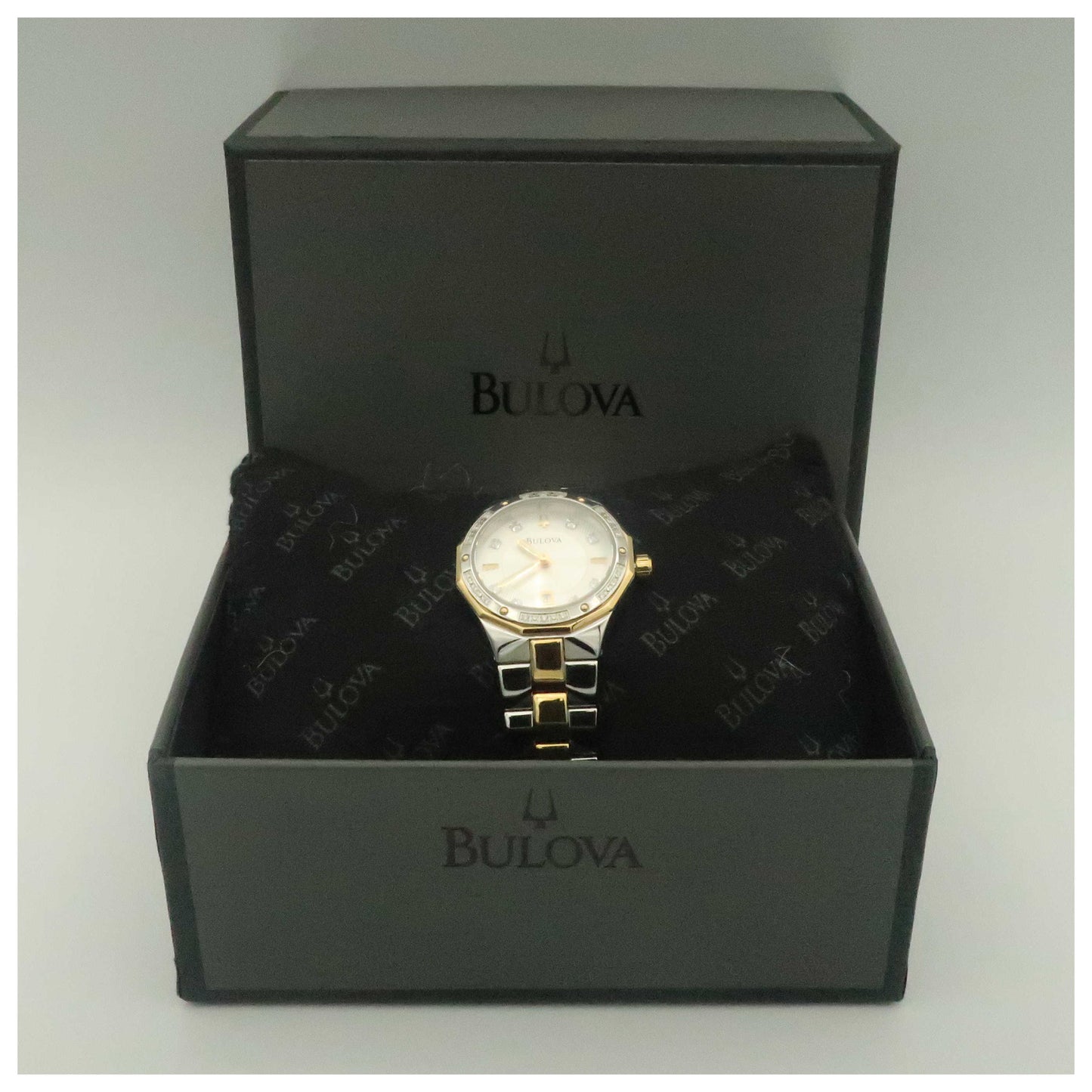 Bulova Diamonds Women's Quartz Watch 98R110-PO - Image #6
