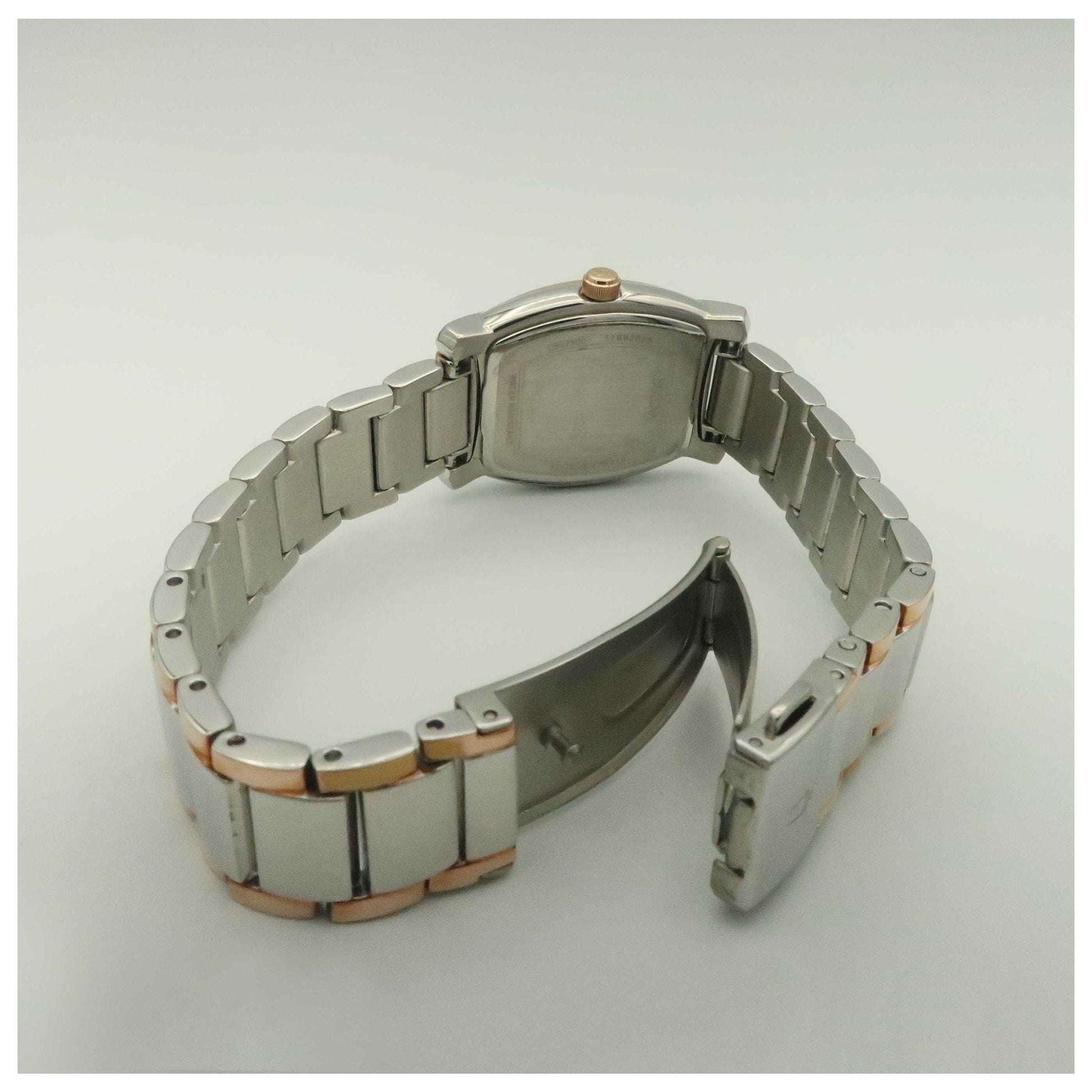 Bulova Diamonds Women's Quartz Watch 98R138-PO - Image #7