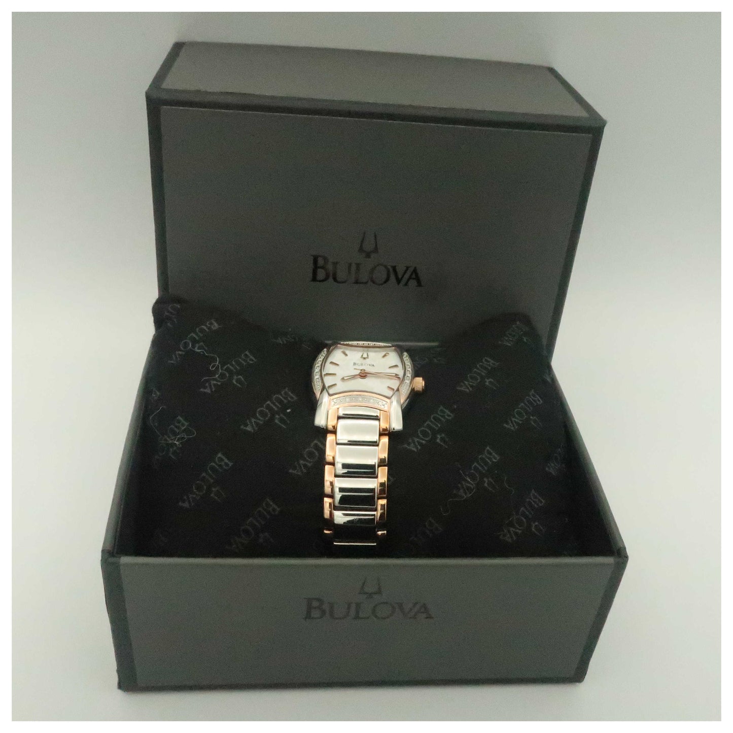 Bulova Diamonds Women's Quartz Watch 98R138-PO - Image #6
