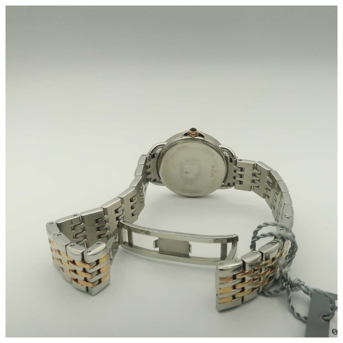 Bulova Diamonds Women's Japanese Quartz (Battery-Powered) Watch 98R144-PO - Image #7