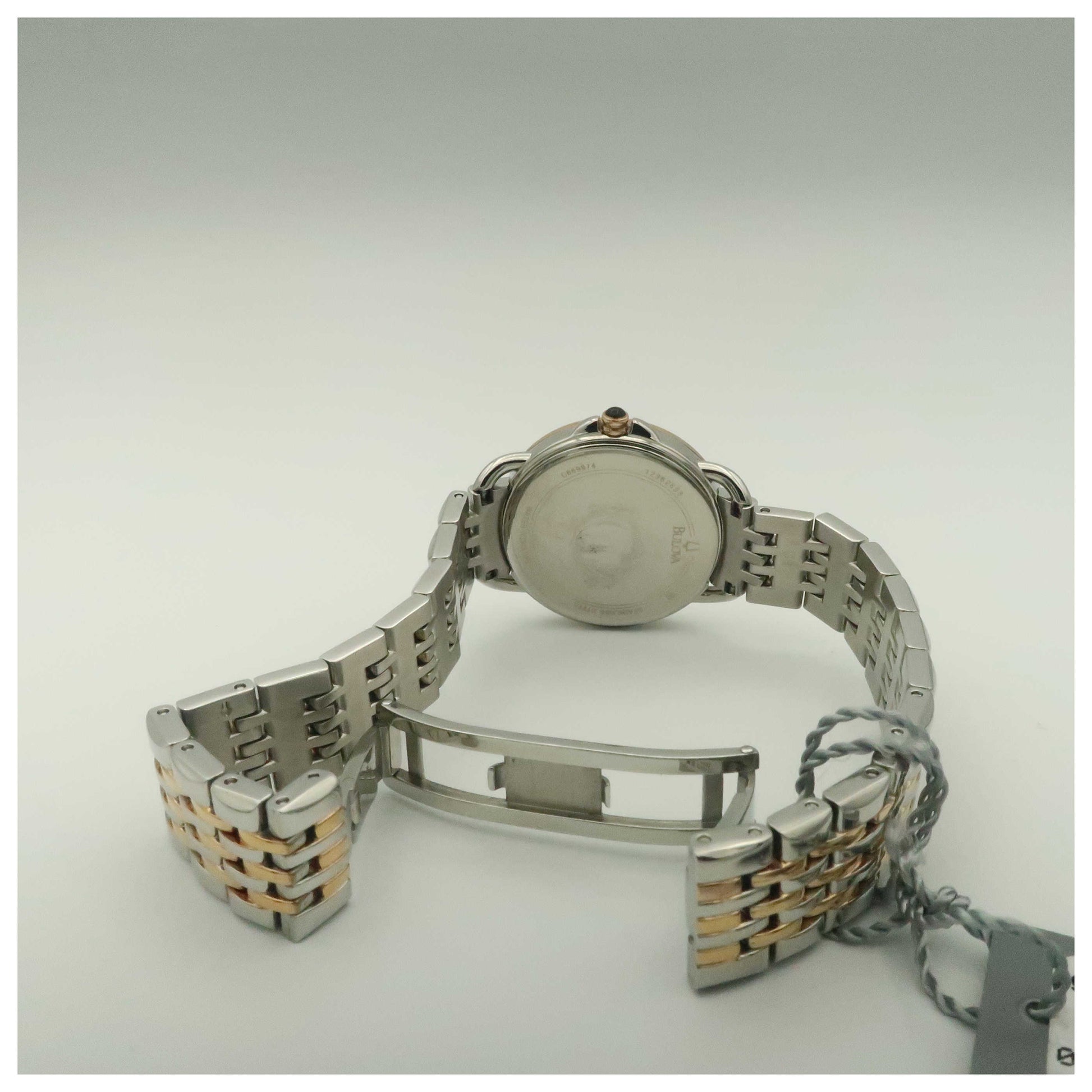 Bulova Diamonds Women's Japanese Quartz (Battery-Powered) Watch 98R144-PO - Image #7