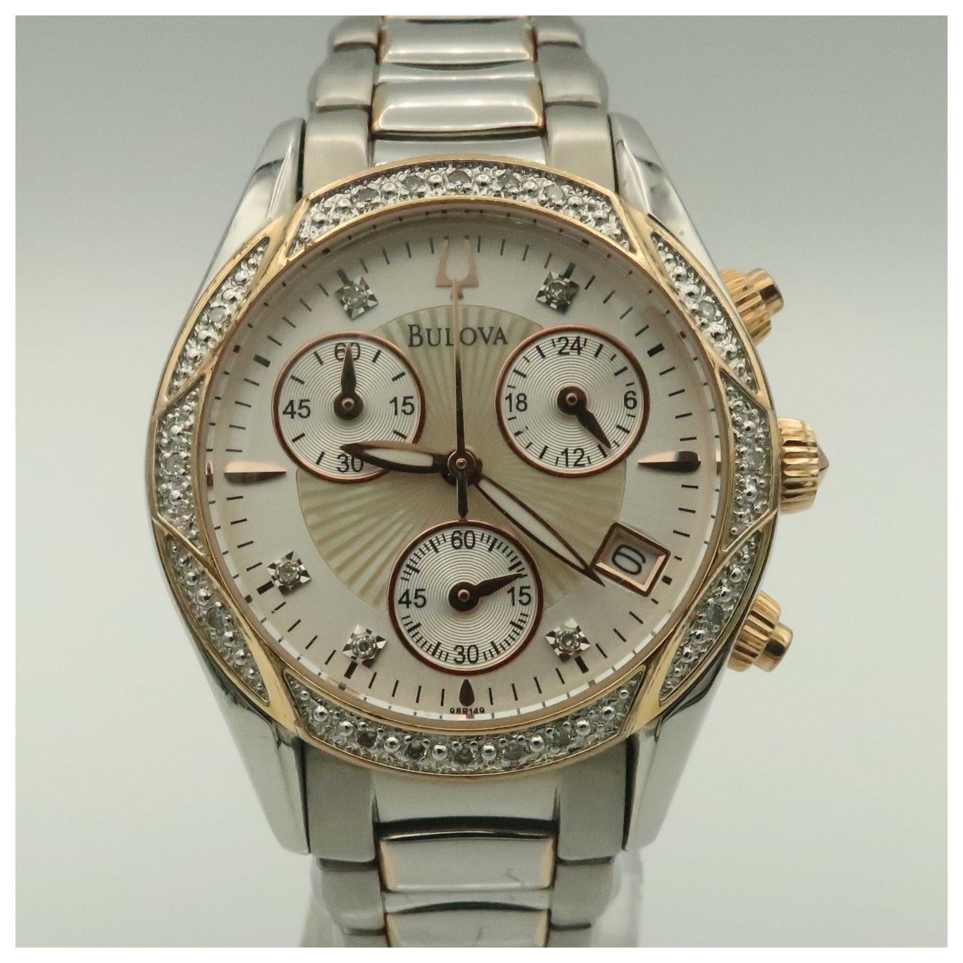 Bulova Diamonds Women's Japanese Quartz (Battery-Powered) Watch 98R149-PO - Image #5