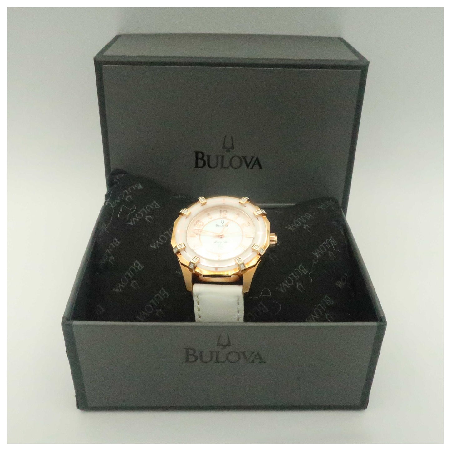 Bulova Marine Star Women's Quartz Watch 98R150-SDV - Image #6