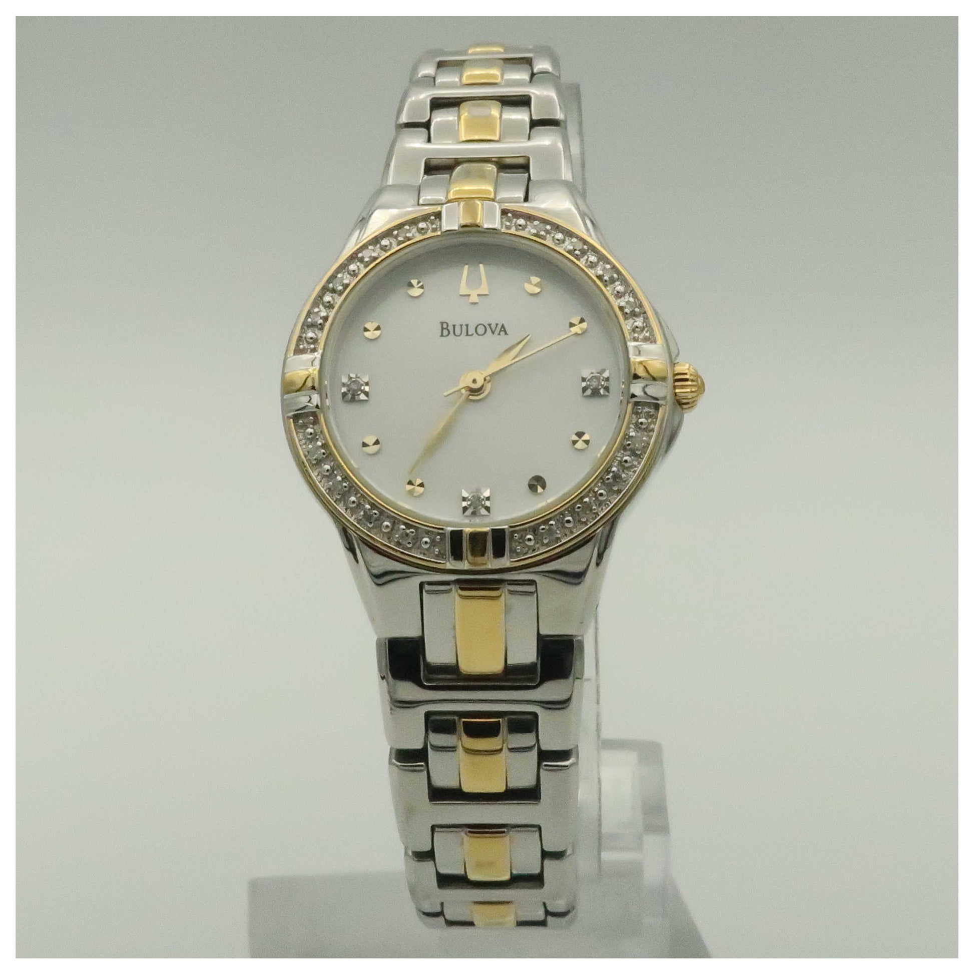 Front view of Bulova Diamonds Women's Japanese Quartz (Battery-Powered) Watch 98R166-SDV