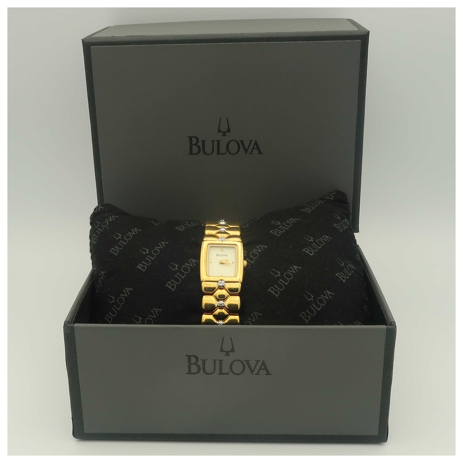 Bulova Diamonds Women's Quartz Watch 98R62-PO - Image #6