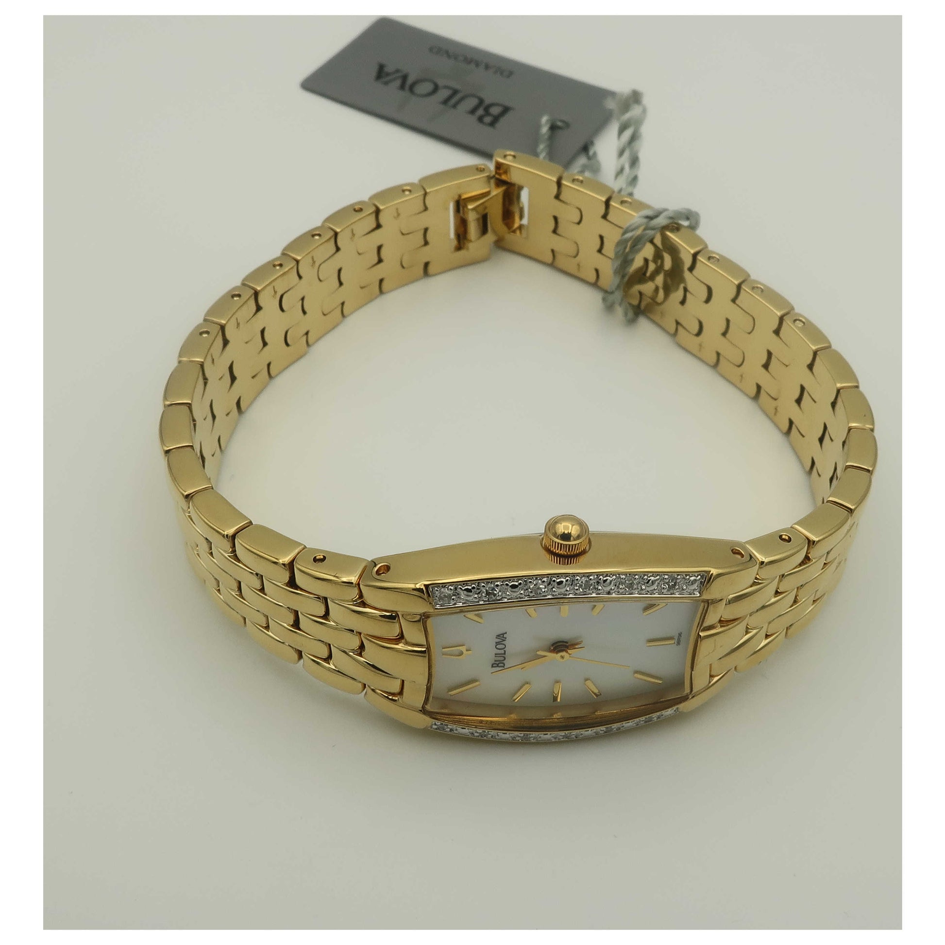 Bulova Dress Women's Japanese Quartz (Battery-Powered) Watch 98R96-SD - Image #8