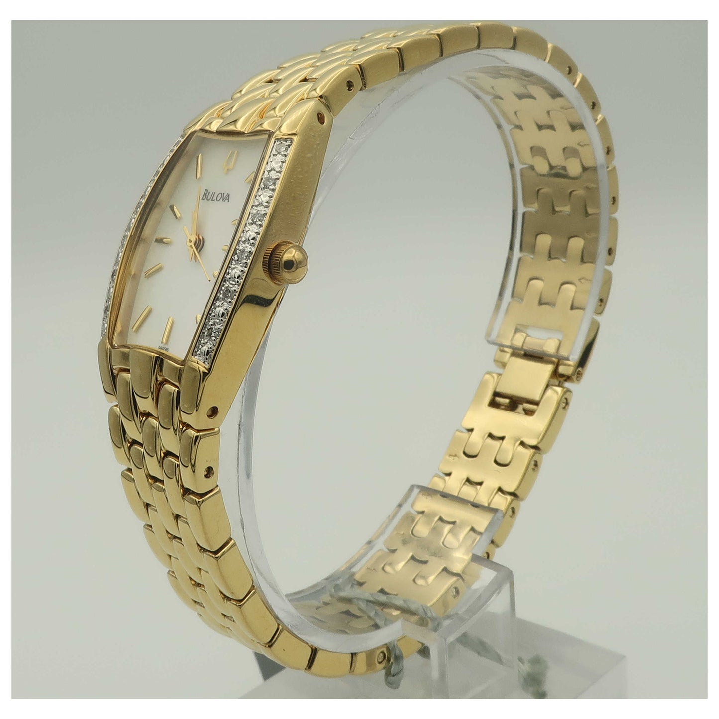 Bulova Dress Women's Japanese Quartz (Battery-Powered) Watch 98R96-SD - Image #4