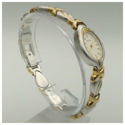 Bulova Bracelet Women's Quartz Watch 98T00-PO - Image #3