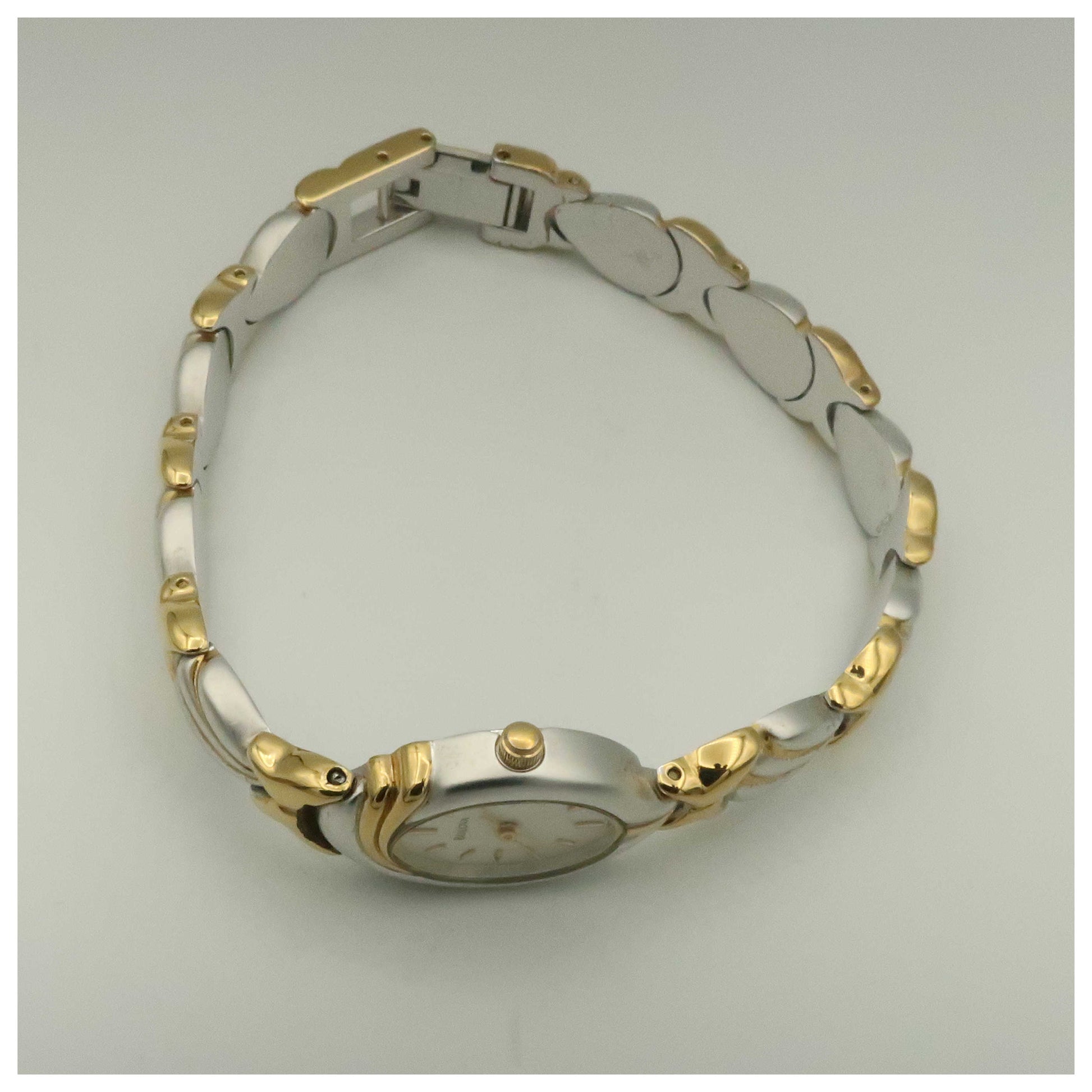 Bulova Bracelet Women's Quartz Watch 98T00-PO - Image #8