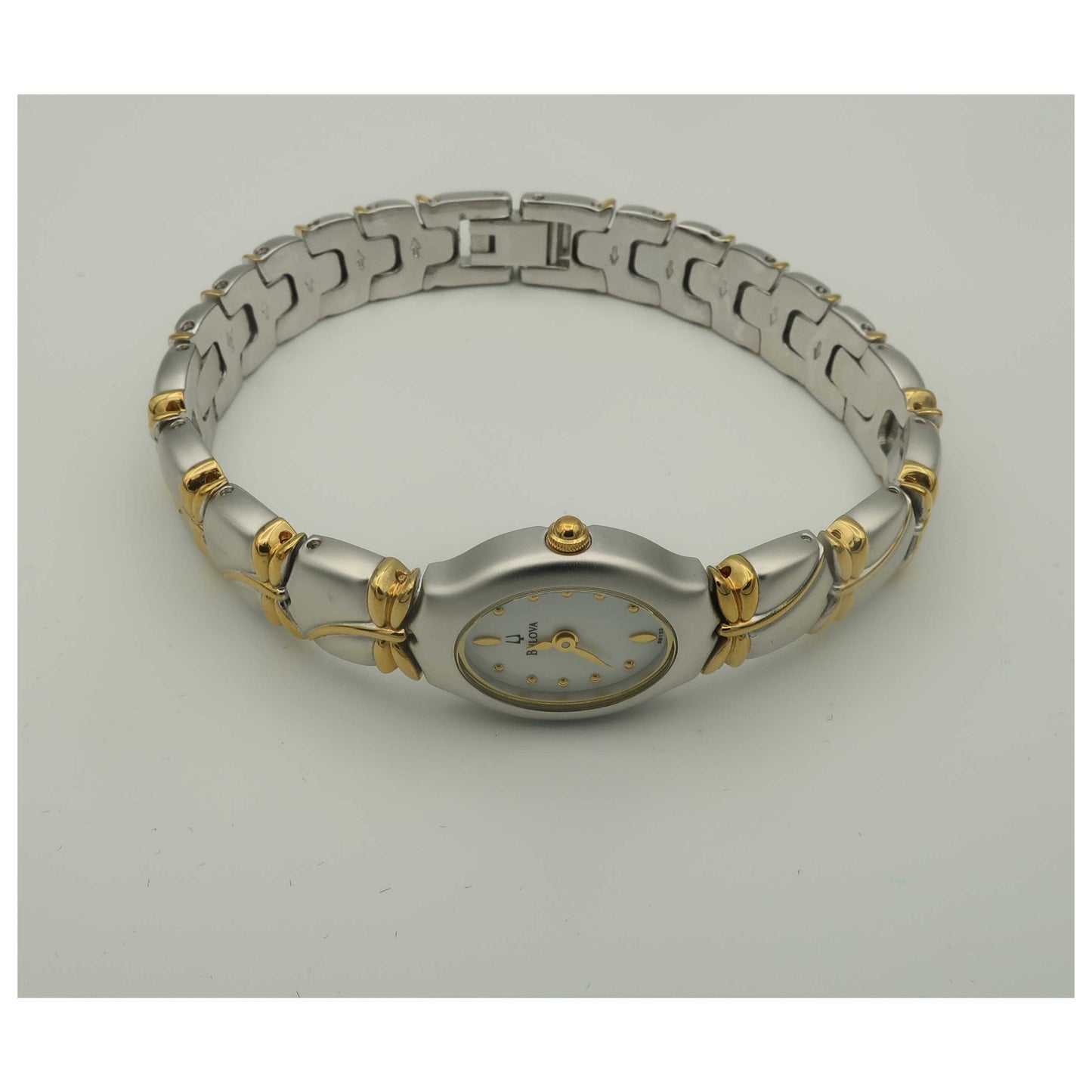 Bulova Dress Women's Quartz Watch 98T52-SD - Image #8