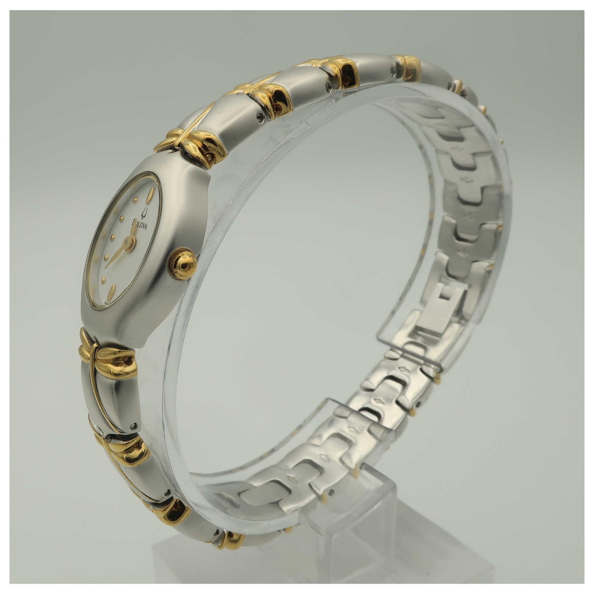 Bulova Dress Women's Quartz Watch 98T52-SD - Image #4