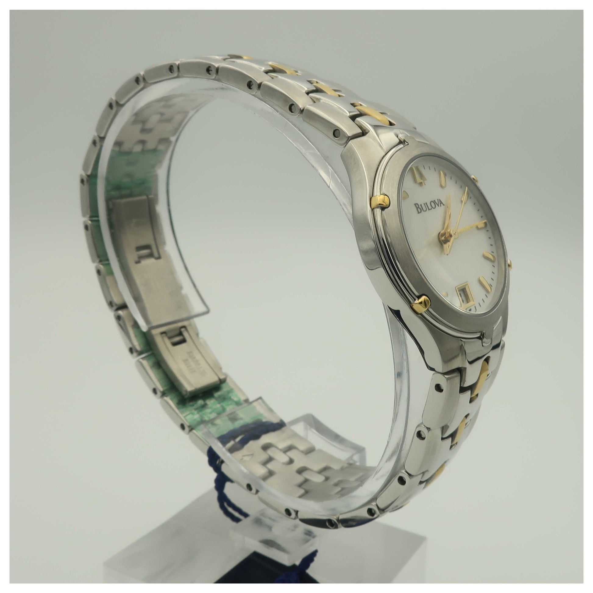 Bulova Dress Women's Quartz Watch 98U33-PO - Image #3