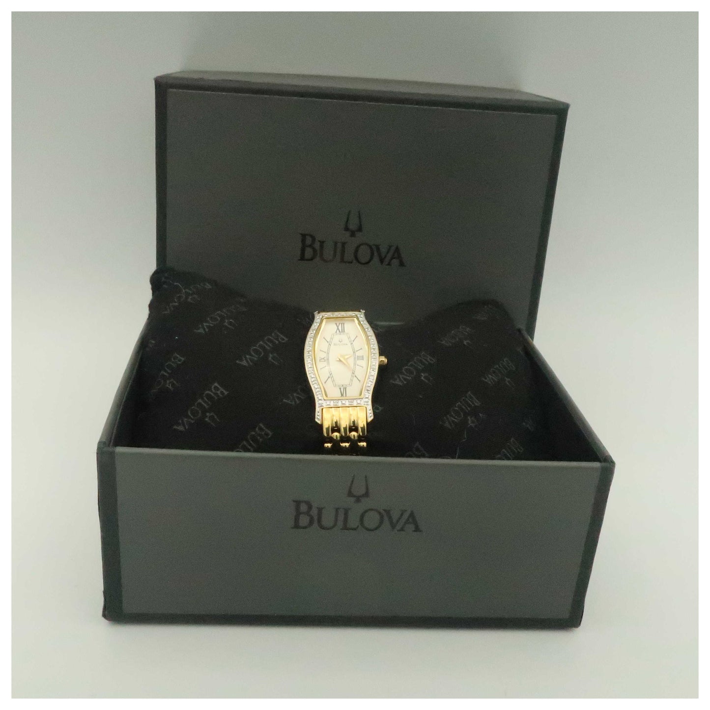 Bulova Dress Women's Quartz Watch 98W03-PO - Image #6