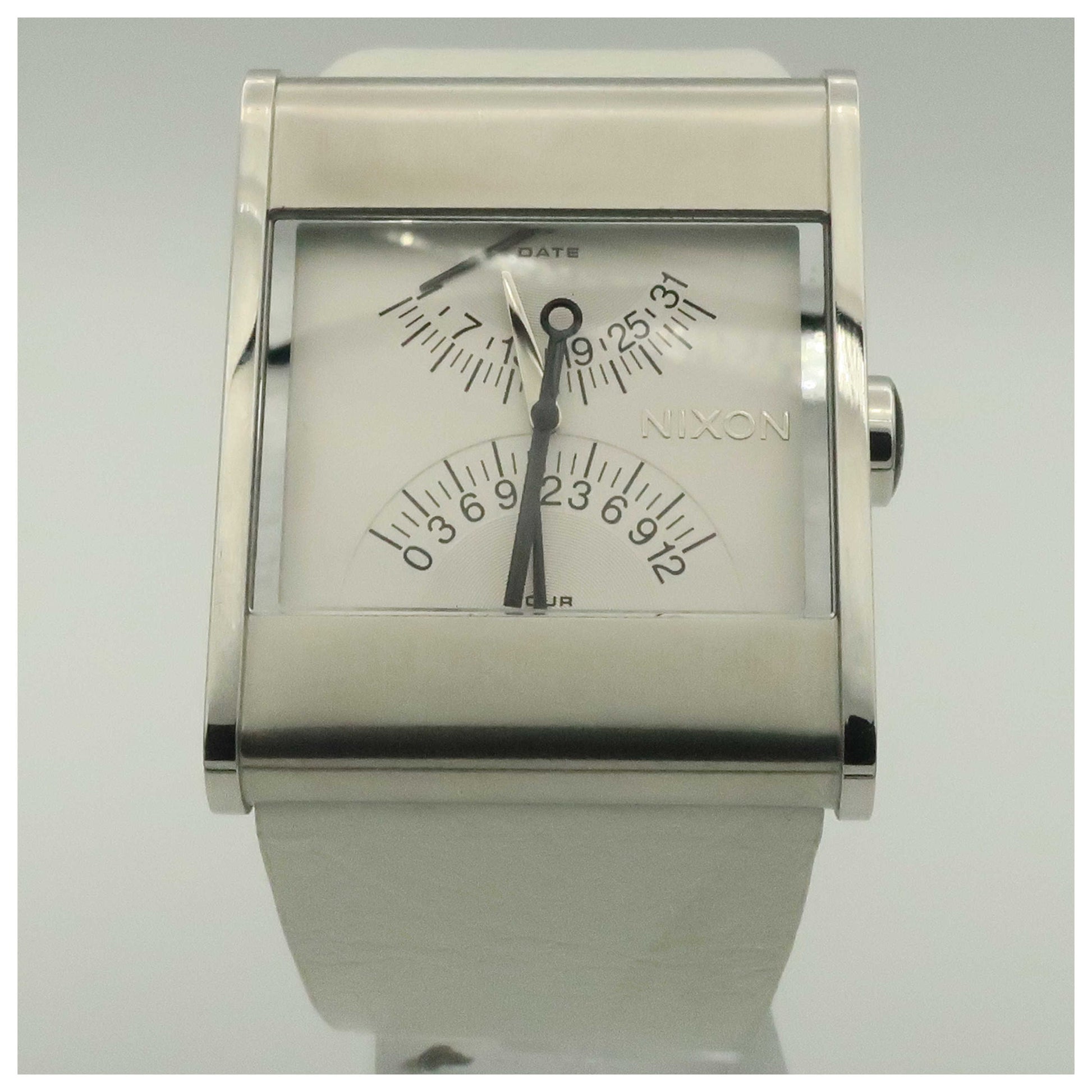 Front view of Nixon The R1G1 Men's Japanese Quartz (Battery-Powered) Watch A039100-00-PO