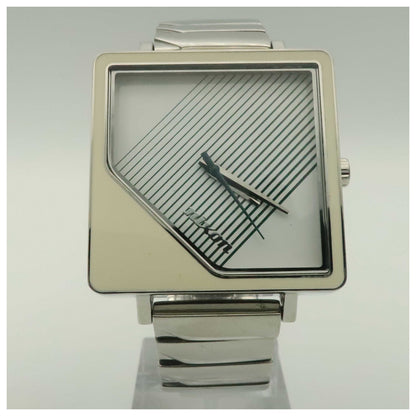 Front view of Nixon The Metric Women's Japanese Quartz (Battery-Powered) Watch A589100-00-PO