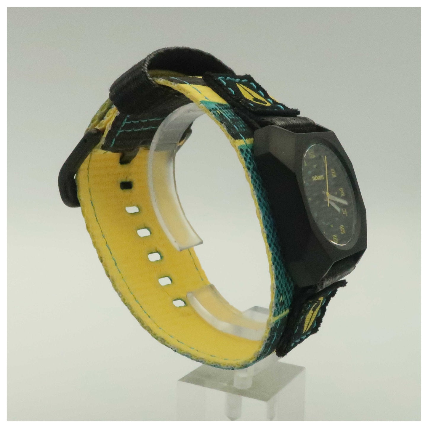 Nixon The Scout Women's Japanese Quartz (Battery-Powered) Watch A591936-00-SD - Image #3