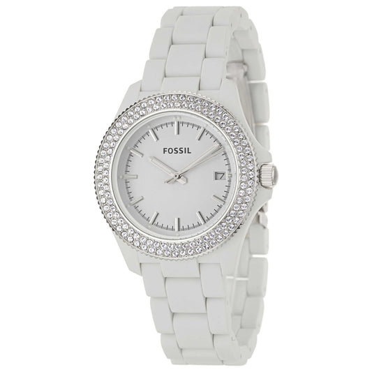 Front view of Fossil Retro Traveler Women's Japanese Quartz (Battery-Powered) Watch AM4466