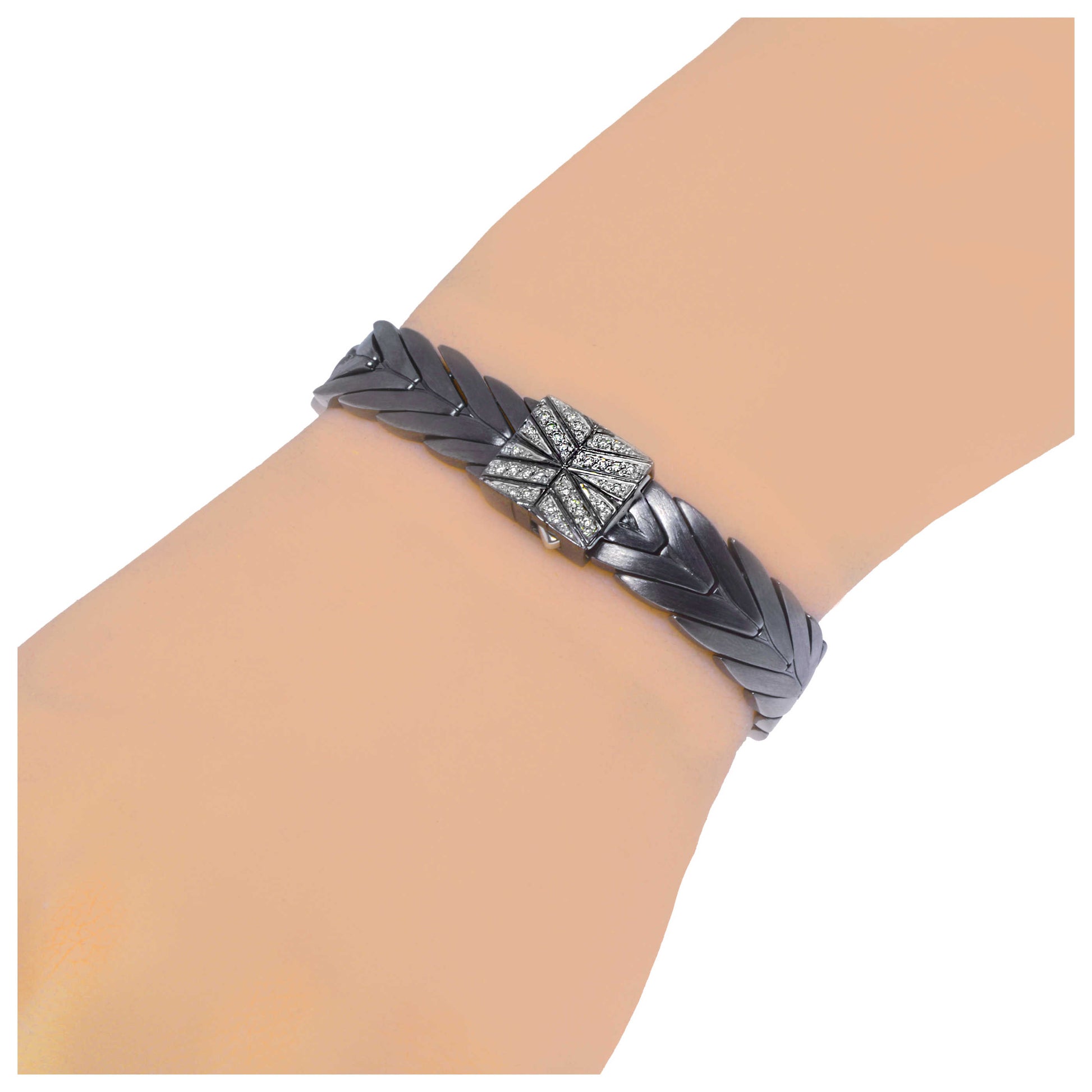 John Hardy Elegant Women's Bracelet BBP932702BHBRDDIXS - Image #2