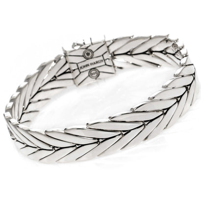 Front view of John Hardy Elegant Women's Bracelet BBP932702DIXM