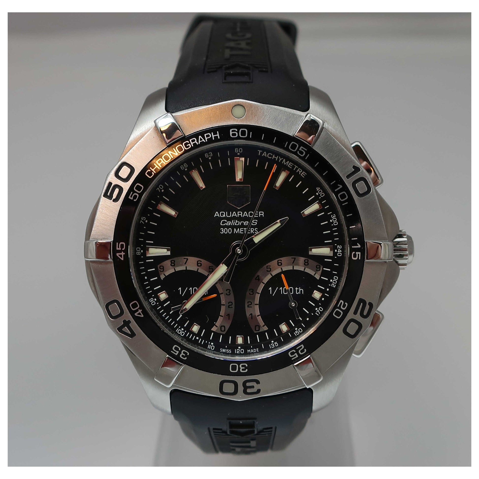 Front view of Tag Heuer Aquaracer Men's Swiss Kinetic Powered/Autoquartz Watch CAF7010-FT8011-SD