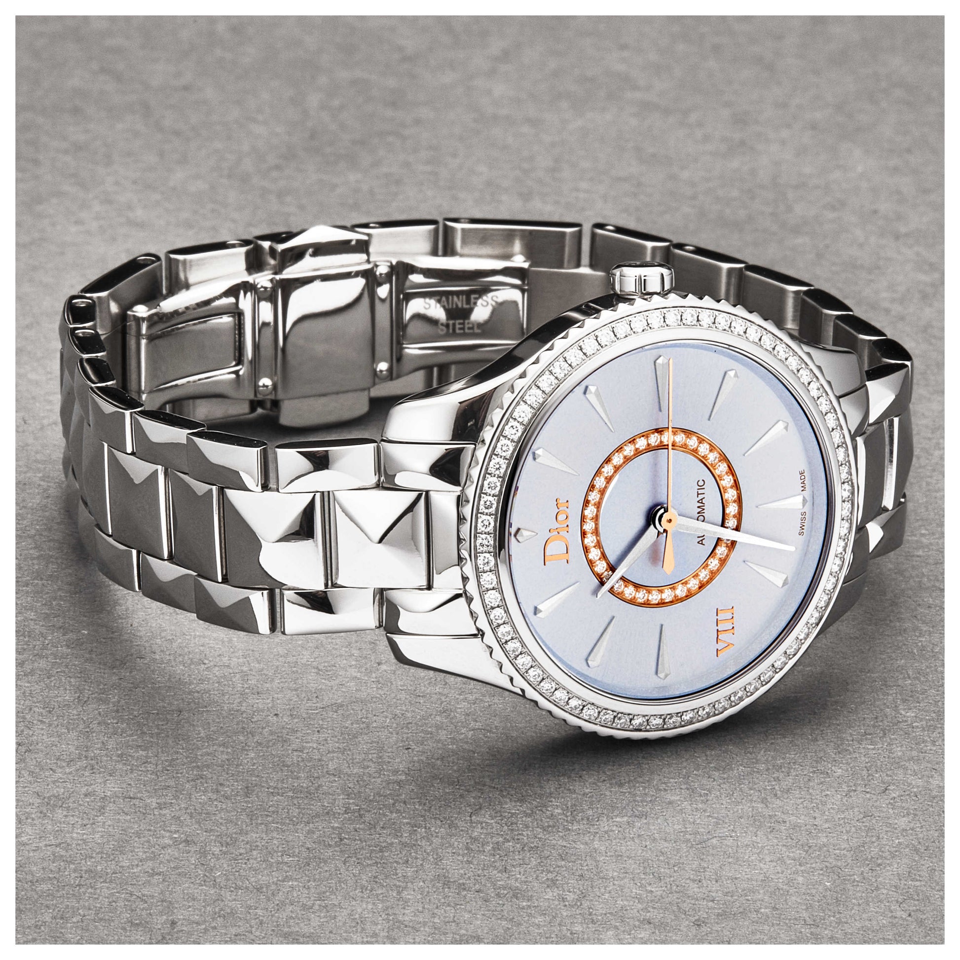 Right view of Christian Dior Montaigne Women's Automatic Watch CD152510M001