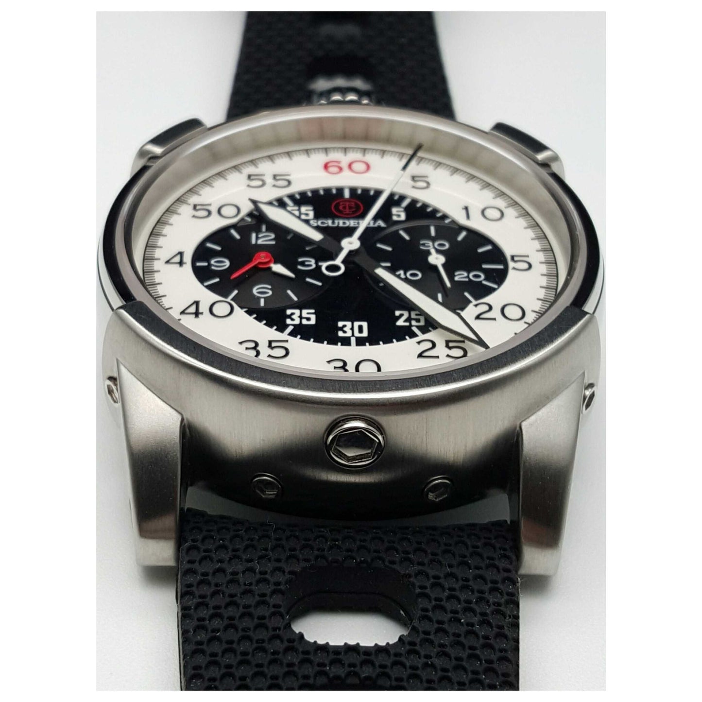 Right view of CT Scuderia Dirt Track Men's Quartz Watch CW1011418