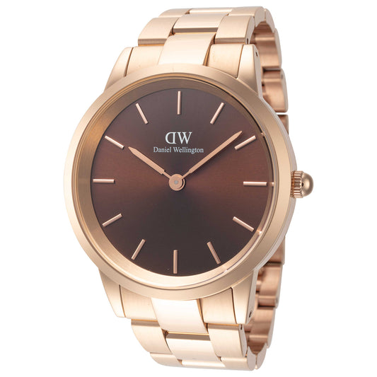 Front view of Daniel Wellington Iconic Link Unisex Quartz Watch DW00100460