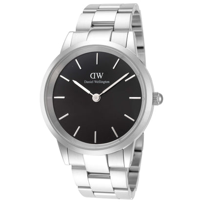 Front view of Daniel Wellington Iconic Link Unisex Quartz Watch DW00600204