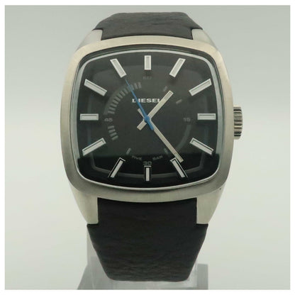 Front view of Diesel Strap Men's Japanese Quartz (Battery-Powered) Watch DZ1530-SDV