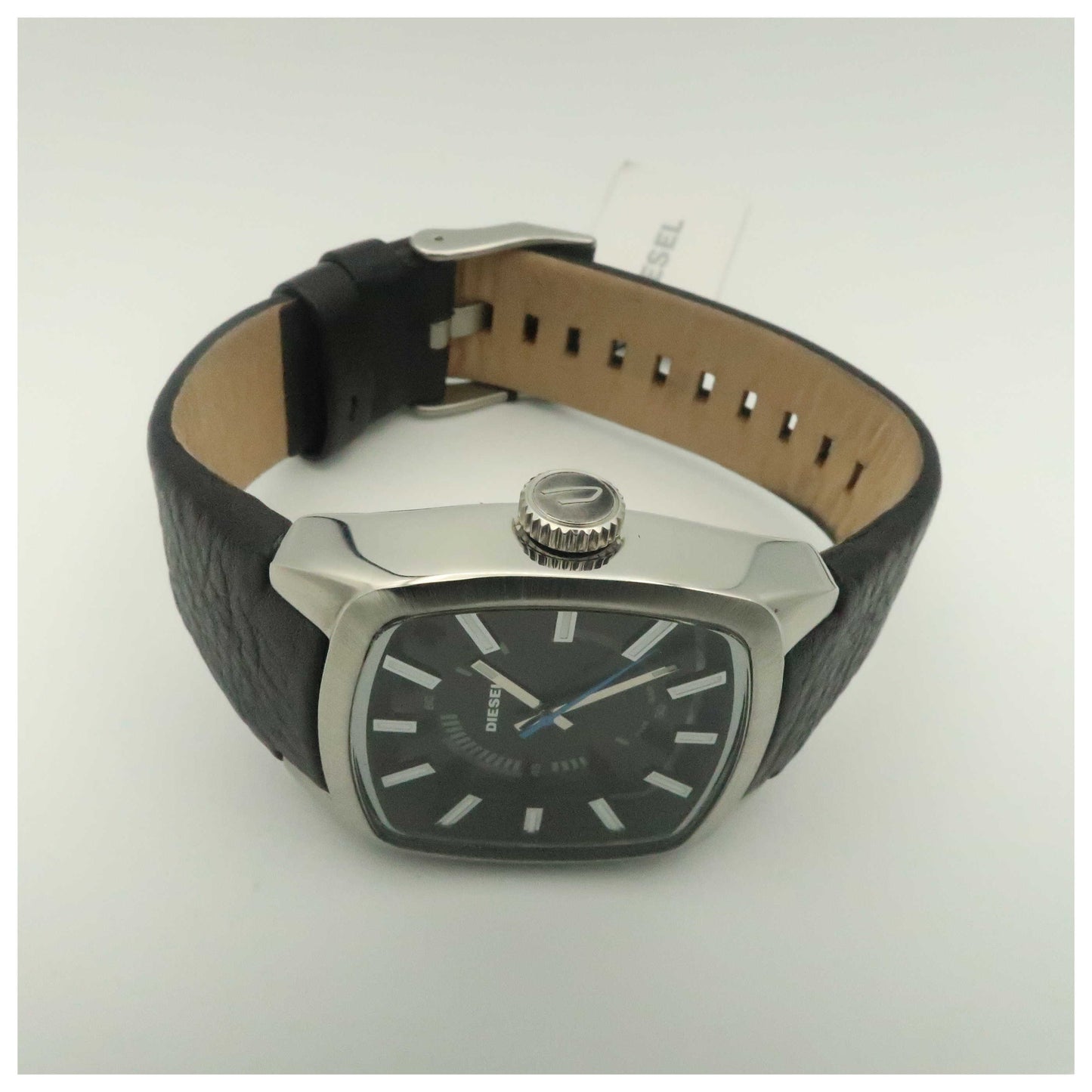 Diesel Strap Men's Japanese Quartz (Battery-Powered) Watch DZ1530-SDV - Image #8