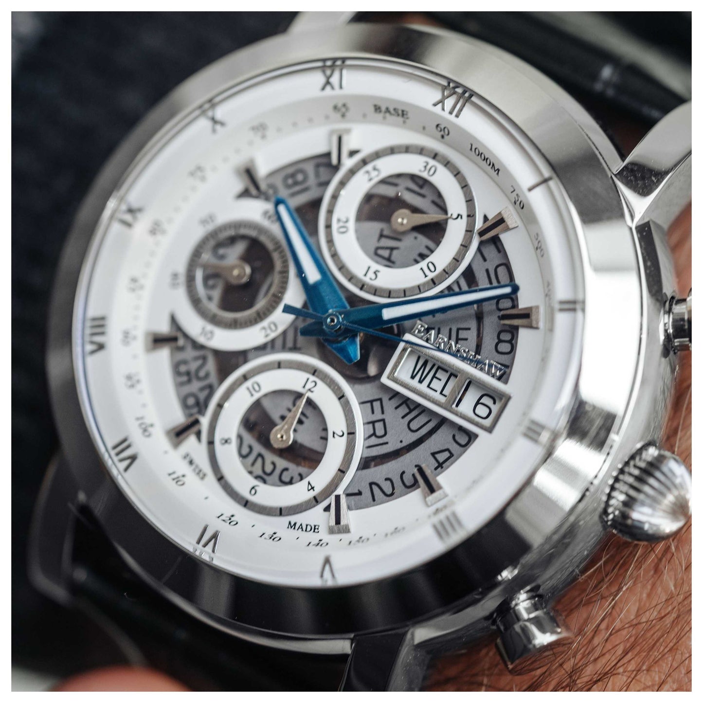 Thomas Earnshaw Longcase Men's Automatic Watch ES-0033-01 - Image #3