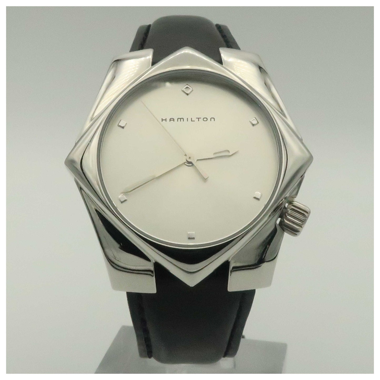 Front view of Hamilton Stardom Men's Swiss Quartz (Battery-Powered) Watch H23411752-PO