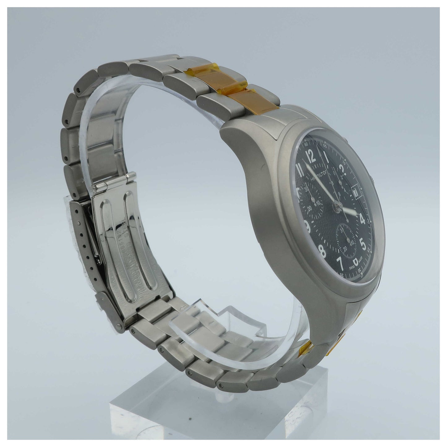 Hamilton Khaki Men's Swiss Quartz (Battery-Powered) Watch H68582133-SDV - Image #3