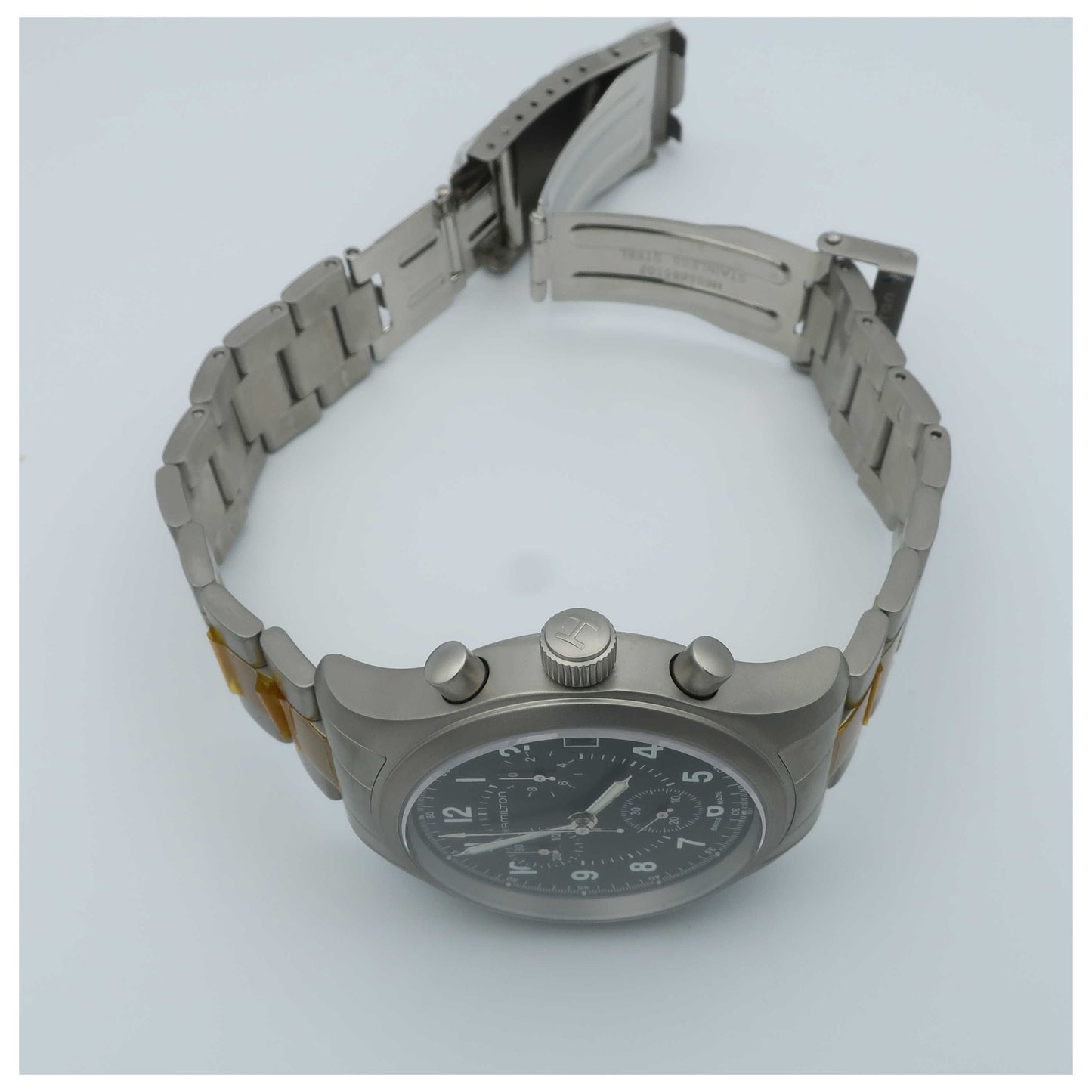 Hamilton Khaki Men's Swiss Quartz (Battery-Powered) Watch H68582133-SDV - Image #8