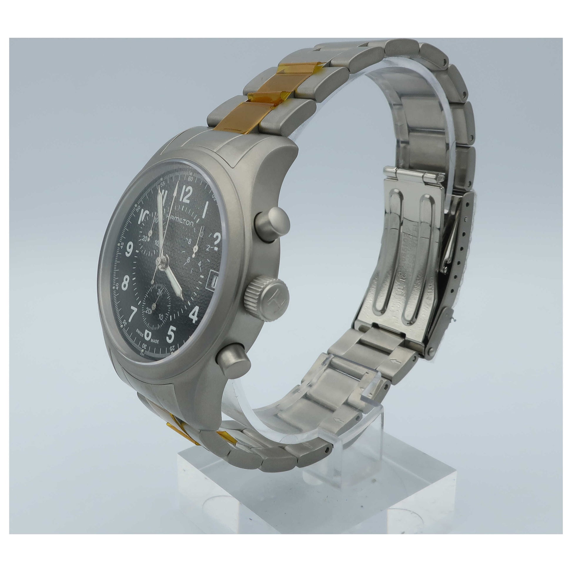 Hamilton Khaki Men's Swiss Quartz (Battery-Powered) Watch H68582133-SDV - Image #4