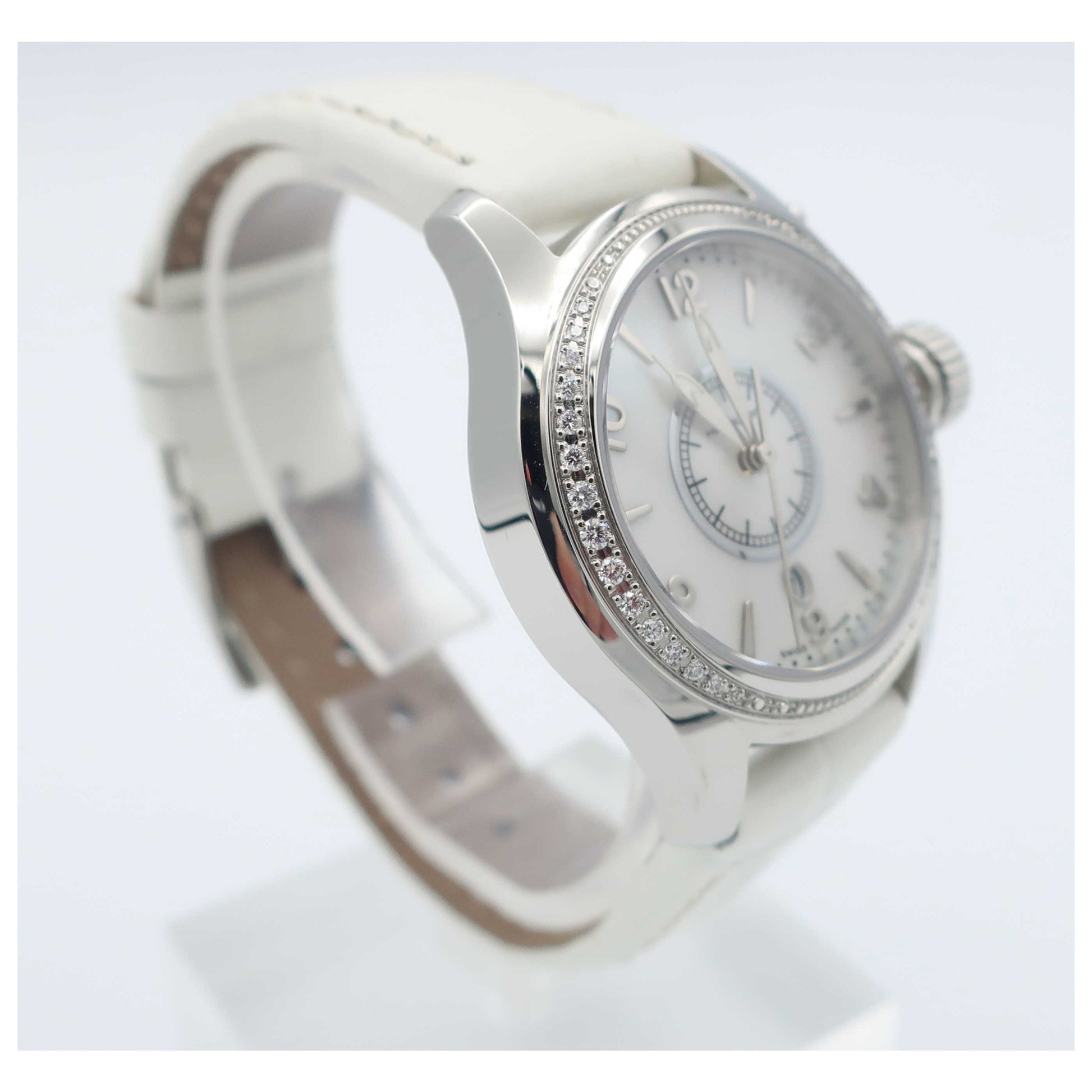 Hamilton Khaki Navy Women's Swiss Quartz (Battery-Powered) Watch H77211615-SD2 - Image #3