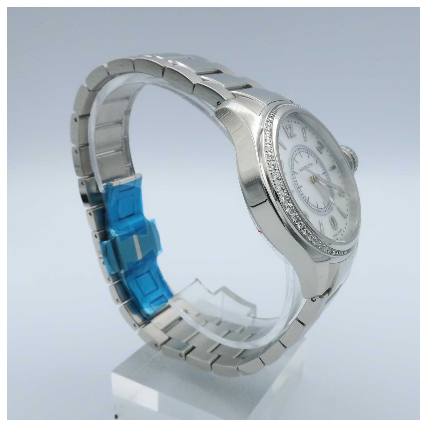 Hamilton Khaki Navy Women's Swiss Quartz (Battery-Powered) Watch H77311115-SD - Image #3