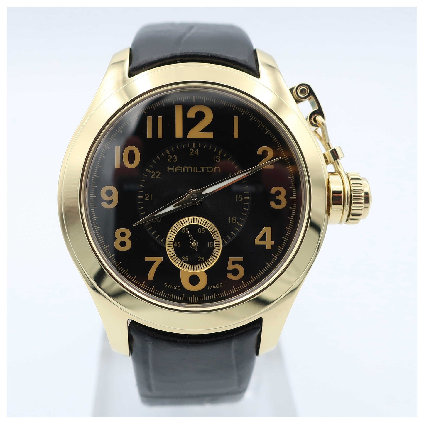 Front view of Hamilton Khaki Navy Men's Swiss Quartz (Battery-Powered) Watch H77331733-SDV