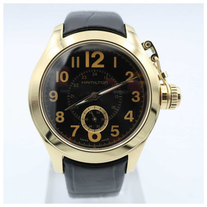 Front view of Hamilton Khaki Navy Men's Swiss Quartz (Battery-Powered) Watch H77331733-SDV