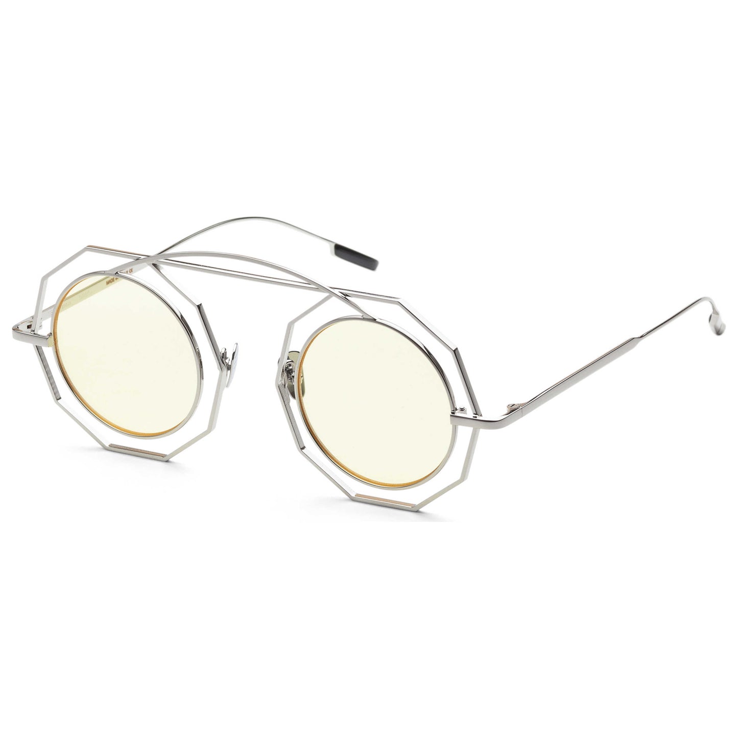 Front view of Verso Omega Men's Sunglasses IS1015-D