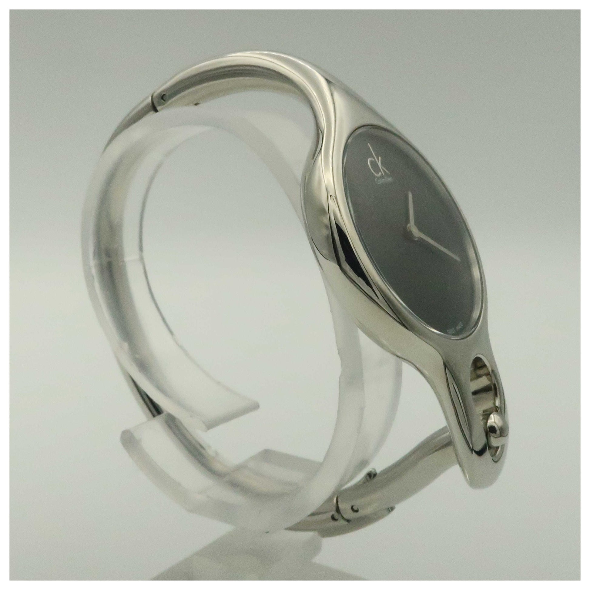 Calvin Klein Air Women's Swiss Quartz (Battery-Powered) Watch K1N23102-SDV - Image #3