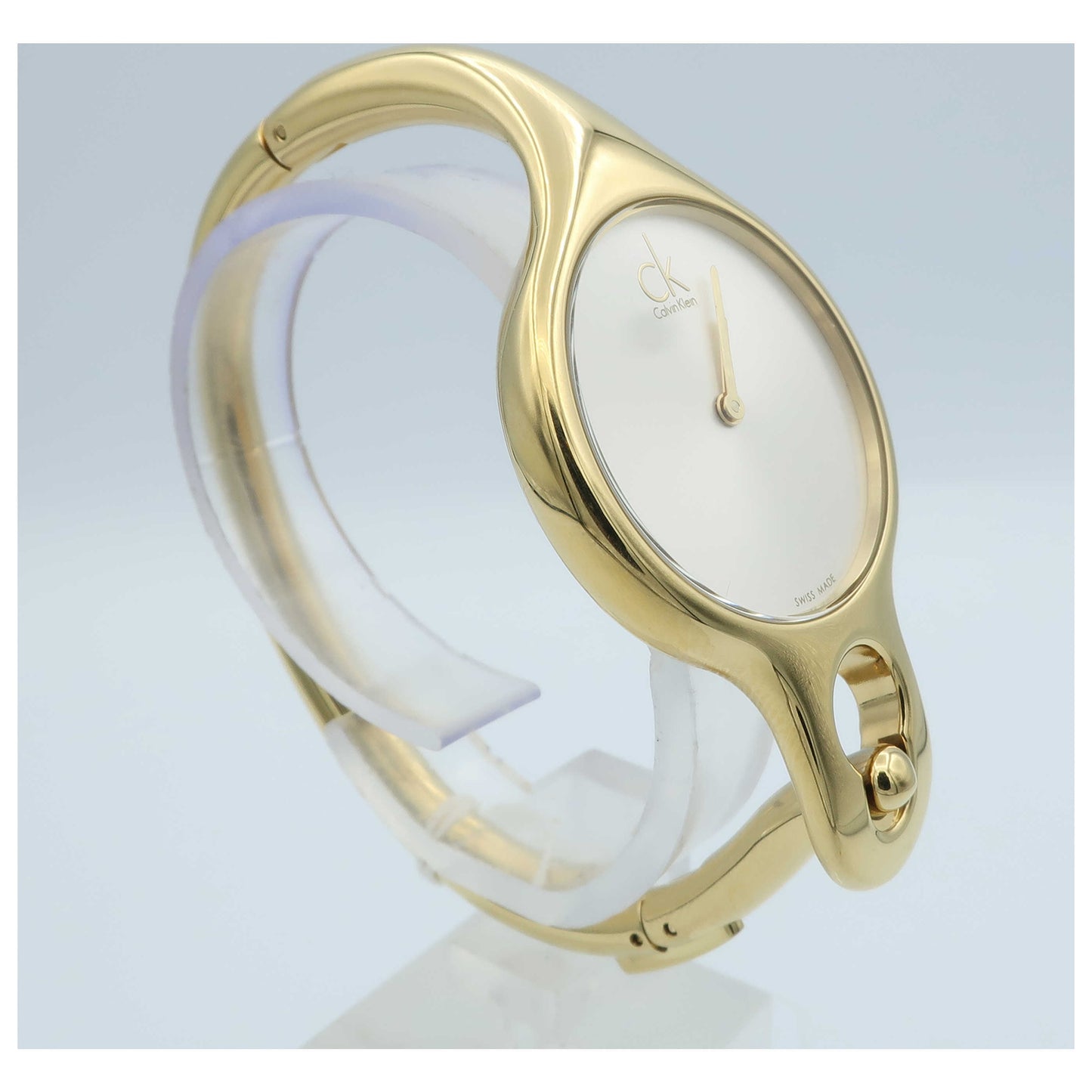 Calvin Klein Air Women's Swiss Quartz (Battery-Powered) Watch K1N23526-SDV - Image #3