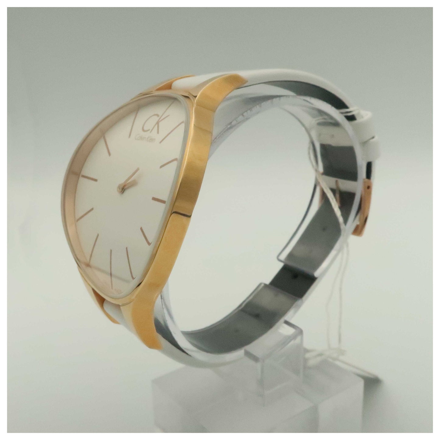 Calvin Klein Glow Women's Swiss Quartz (Battery-Powered) Watch K2B23601-PO - Image #4